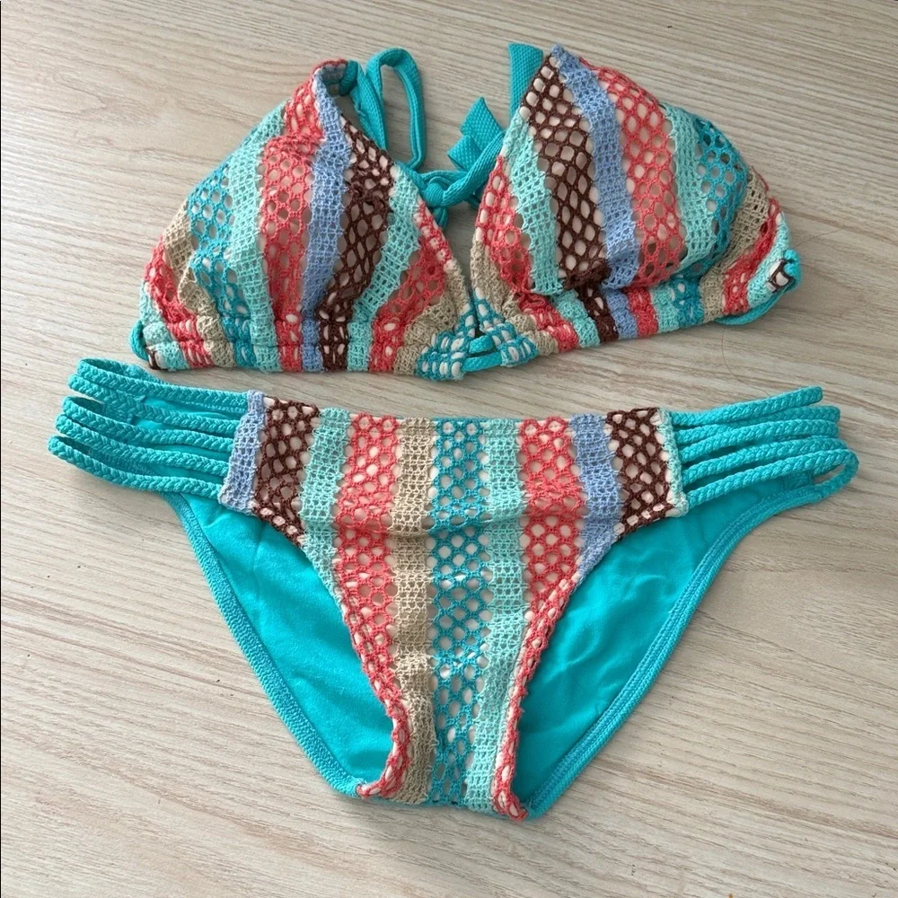 LULI FAMA Miami La Gloria Cubana Triangle Swimsuit Set. L - Picture 3 of 9
